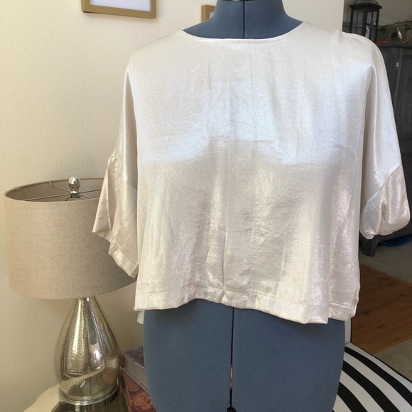 Gold blouse - Picture 2 of 3